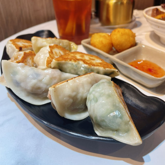 有驚喜！多款煎餃皮薄餡靚🥟好足料~