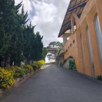 Serene hotel with valley view 