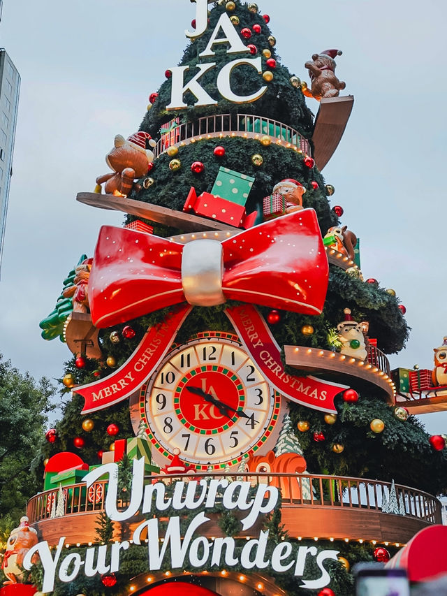 A Sparkling Christmas in Shanghai 🎄✨