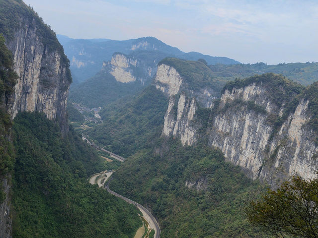 湖南湘西矮寨大橋｜驚艷世界的建築奇蹟。