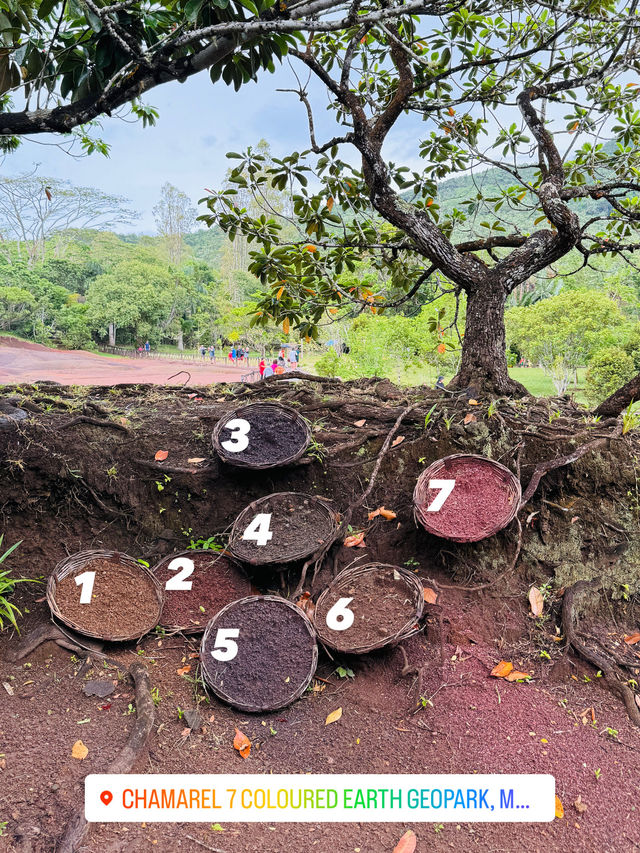 🇲🇺 Chamarel Seven Colored Earth Geopark