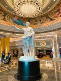 Grand and Glamorous Caesars Palace, Vegas