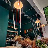 เที่ยวธรรมชาติคาเฟ่ในป่าแม่ออน : The Cave Cafe