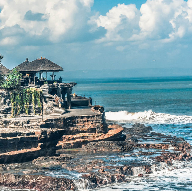 Sunset Serenity at Tanah Lot: A Sacred Marvel of Bali