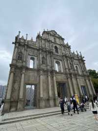 Rua Dos Ervanários: A Walk Through Macau