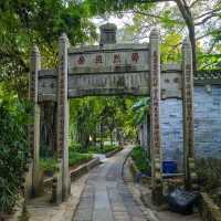 Nestled Among Greenery: The Peaceful Garden of Saad Bin Abi Waqqas Mosque