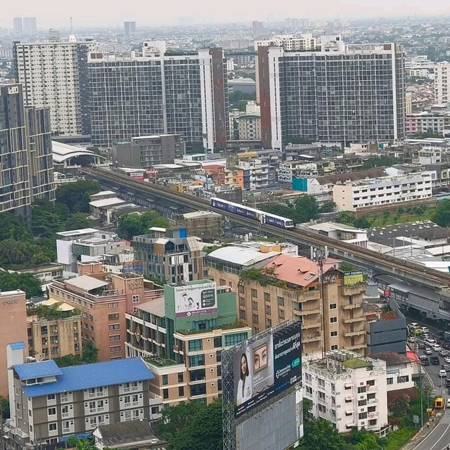 初遊泰國，中西泰多元共存的旅行天堂