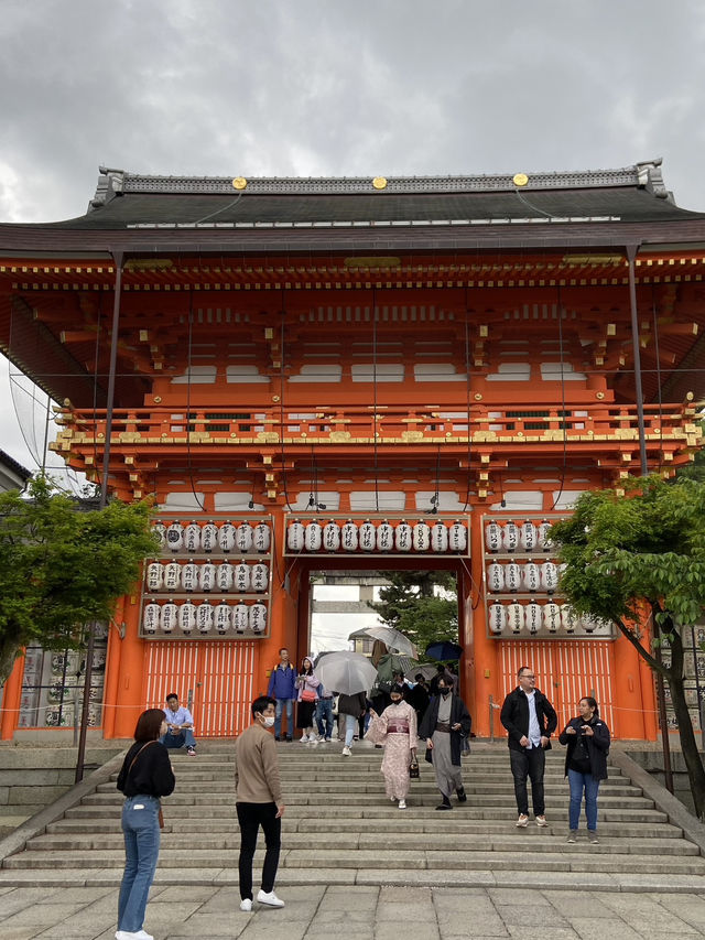 Yasaka Shrine: A Place of Spiritual Elegance