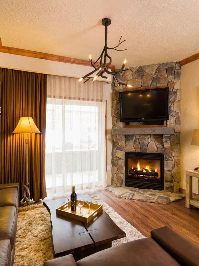 🌟 Park City's Luxe Escape: Condos at Canyons! 🏔️✨