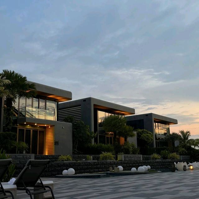 Dusit Thani Laguna Singapore