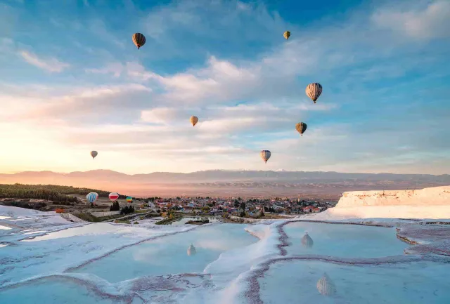 Travertines of Pamukkale.jpg