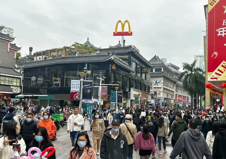 【深圳好去處 2025】10 個東門一日遊食買玩攻略，旅遊景點、商場、按摩及美食懶人包