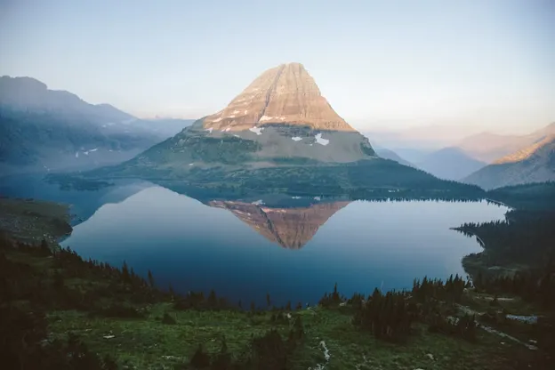 Una vetta nel Glacier National Park