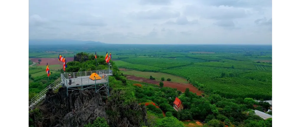 อำเภอเมืองสระแก้ว สกายวอล์ค วัดเขาสิงห์โต (ที่มา: สำนักงานประชาสัมพันธ์จังหวัดสระแก้ว)