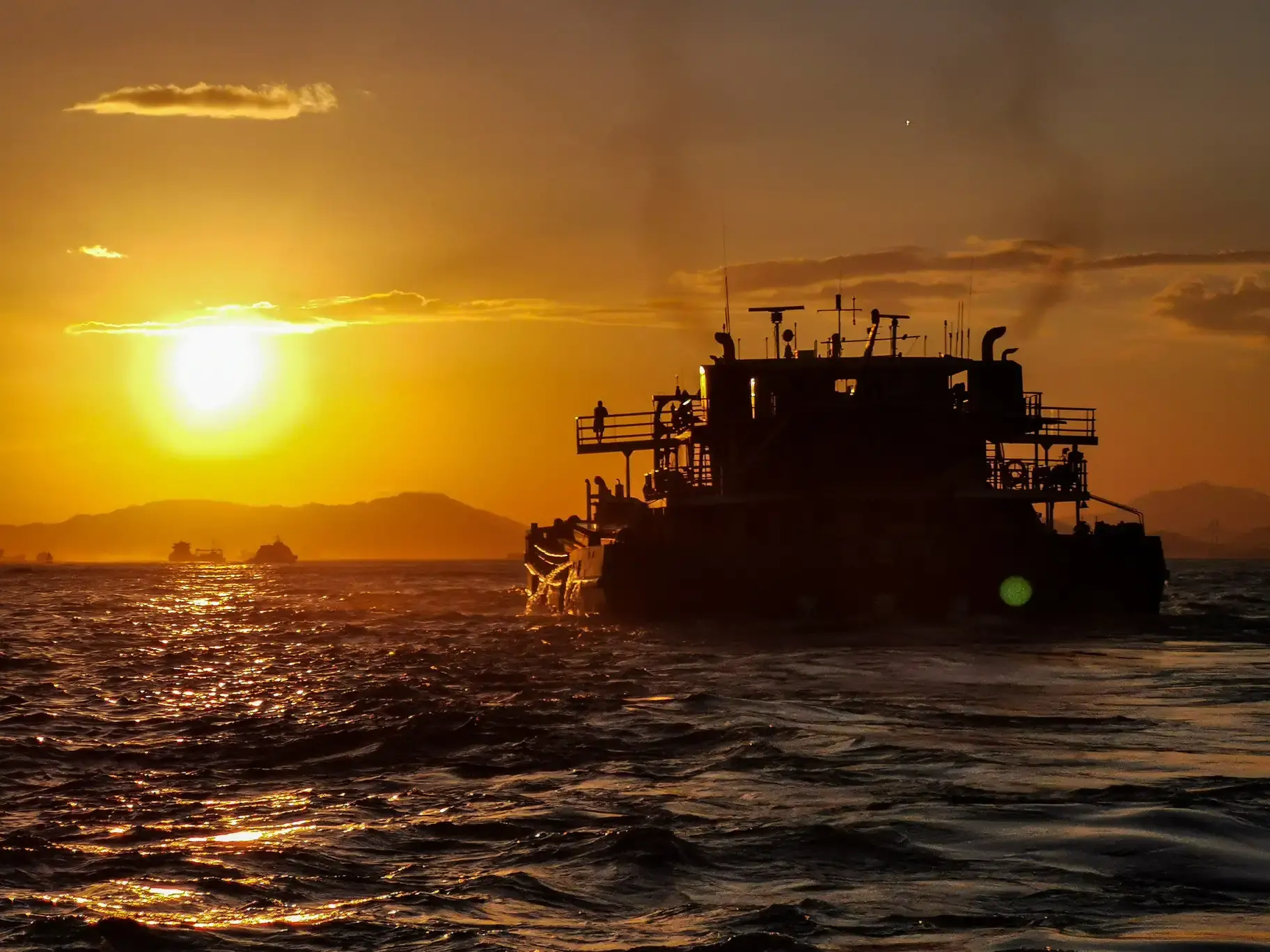 Sunset at the star ferry Hong Kong