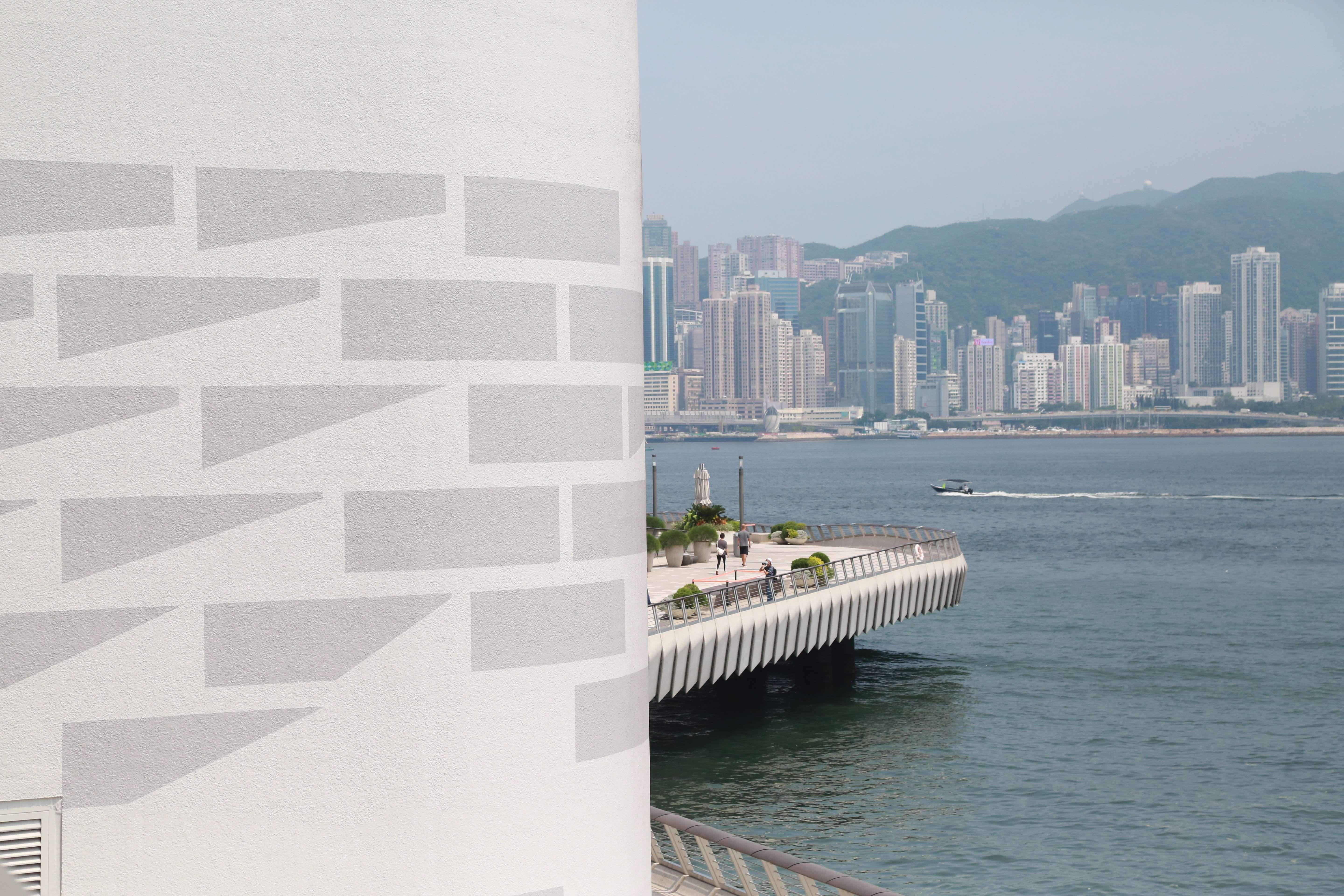 Speed boat roaring in Hong Kong Victoria harbour