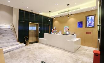 Ningbo Youning Hotel (Tianyi Square)