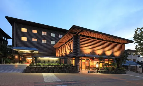 Kasuga Hotel