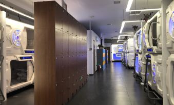 Xianyang space capsule hotel