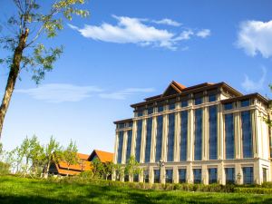 Honghai Wetland Hot Spring Hotel