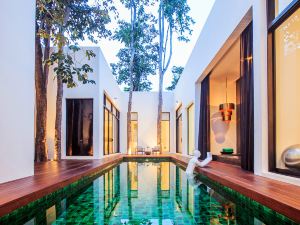 The Secret Pool Villas by the Library Koh Samui