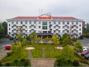 Jingtai Hotel