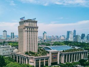 Wyndham Grand Plaza Royale Ningbo