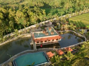 Grand Harvest Resort & Villas