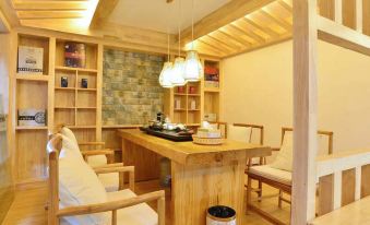 Lanxi Boutique Hostel