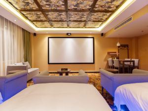 Guangying Movie Hotel