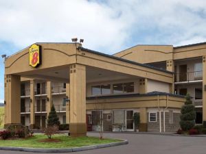 Super 8 by Wyndham Kingsport