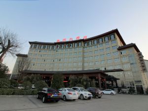 Donghu Hotel