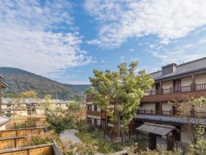 Floral Hotel · Wuxi dust House Inn