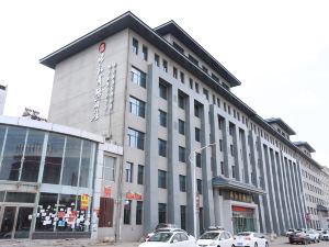 Ruixin Business Hotel