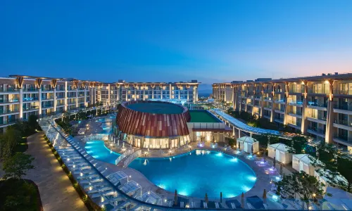 Marriott Jeju Shinhwa World Hotels & Resorts