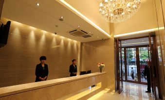 Mercure Hotel Feitian (Lanzhou Railway Station Subway Station)