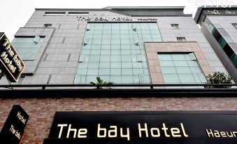 Thebay Hotel