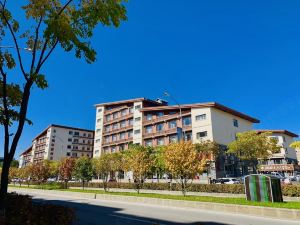 Royal Hot Spring Hotel