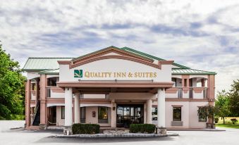 Quality Inn & Suites Quakertown-Allentown