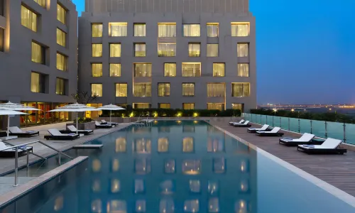 Holiday Inn New Delhi International Airport, an IHG Hotel