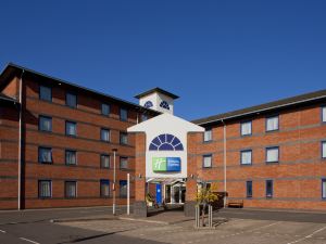 Holiday Inn Express Droitwich Spa