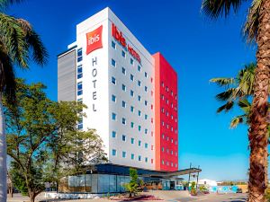 Ibis Culiacan