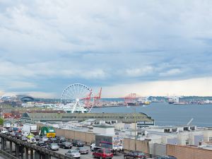 Holiday Inn Seattle Downtown - Lake Union