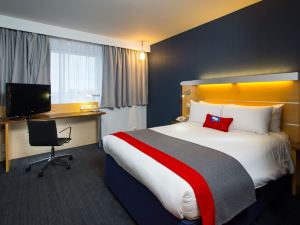 Holiday Inn Express Bedford