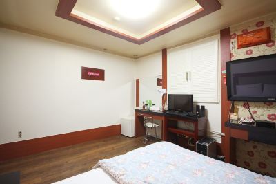 Standard Room Gwangju Sangmu Valencia Photo