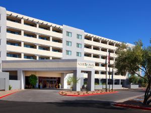 Four Points by Sheraton Phoenix South Mountain