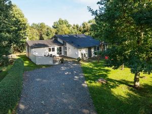 10 Person Holiday Home in Glesborg