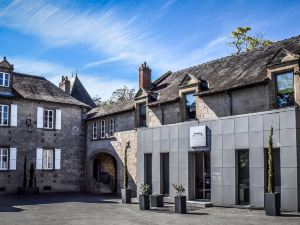 Hôtel Château de Lacan