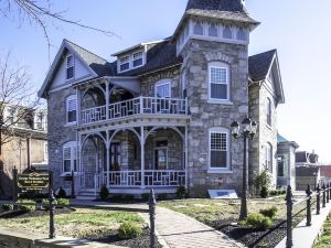 George Washington Wood Bed & Breakfast