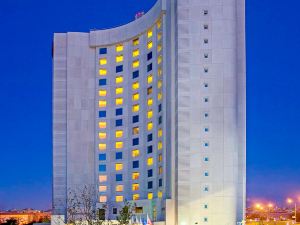 Delta Hotels Istanbul West